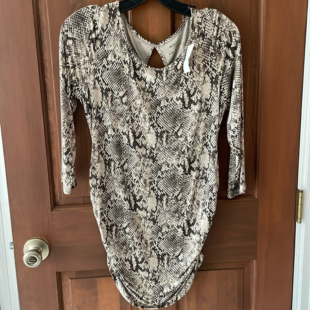 Motherhood Maternity Snakeskin Pattern Top small NWT